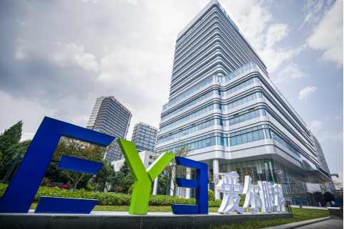 52dafd19ce5b74cbc73319ddc1c2cf0