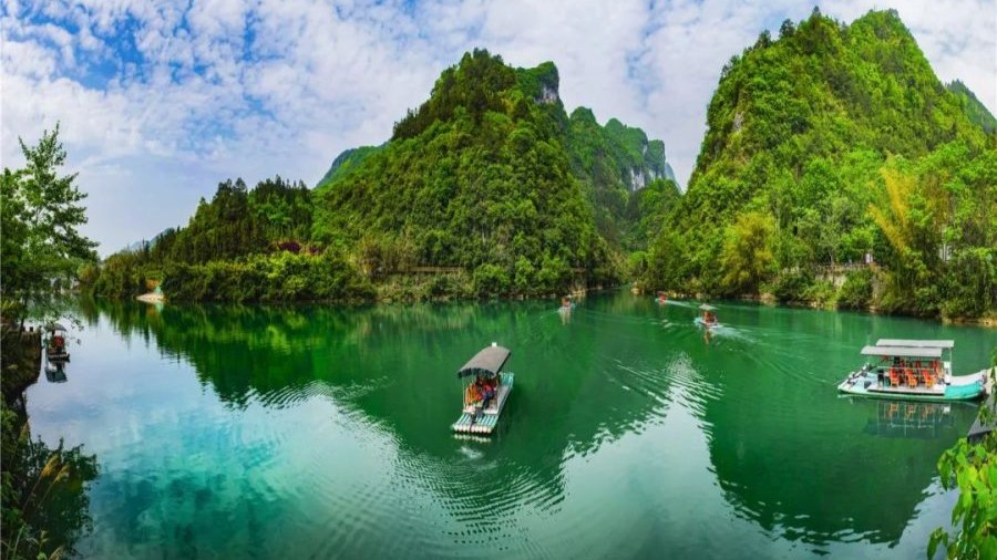 受强降雨影响，荔波大七孔景点暂停开放