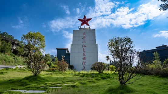 43e21282175844f6b41bdcb8f35728dc