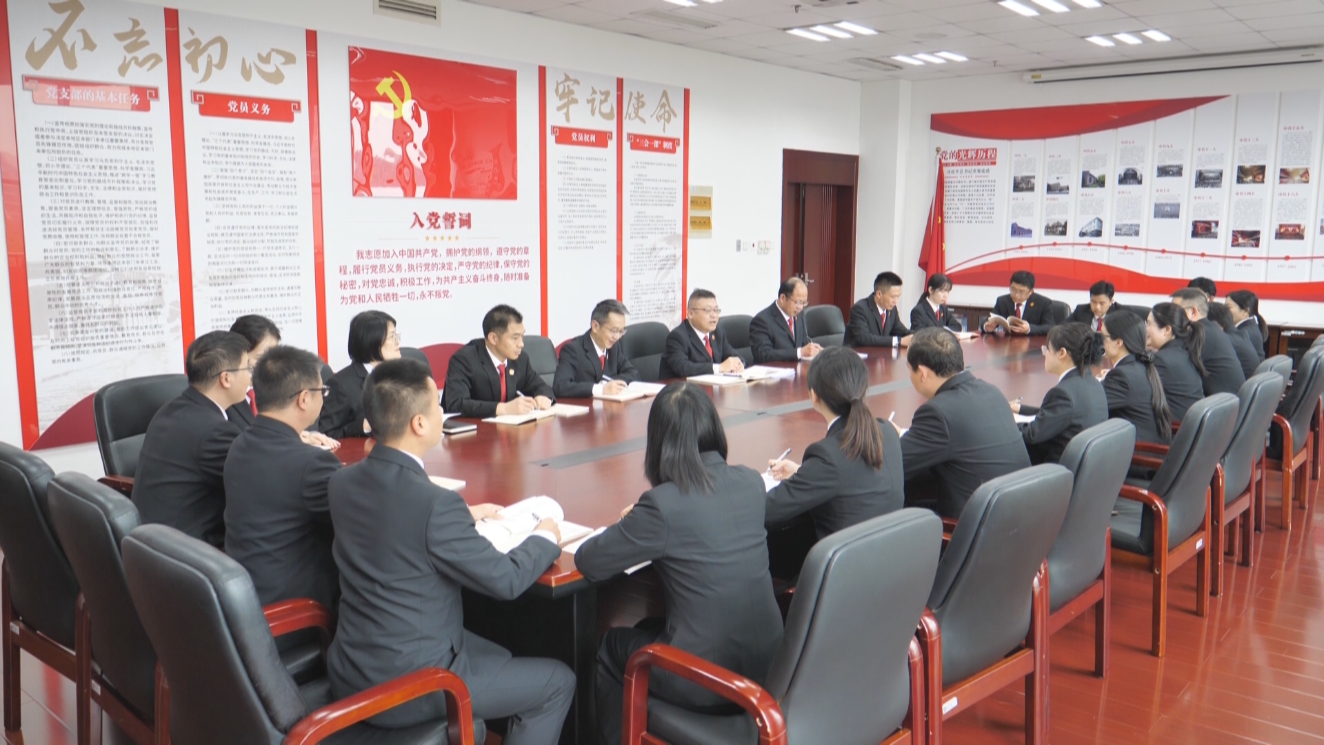 贵州新闻联播丨【树立和践行正确政绩观】深学细悟 真查实改 以学习教育成果赋能高质量发展