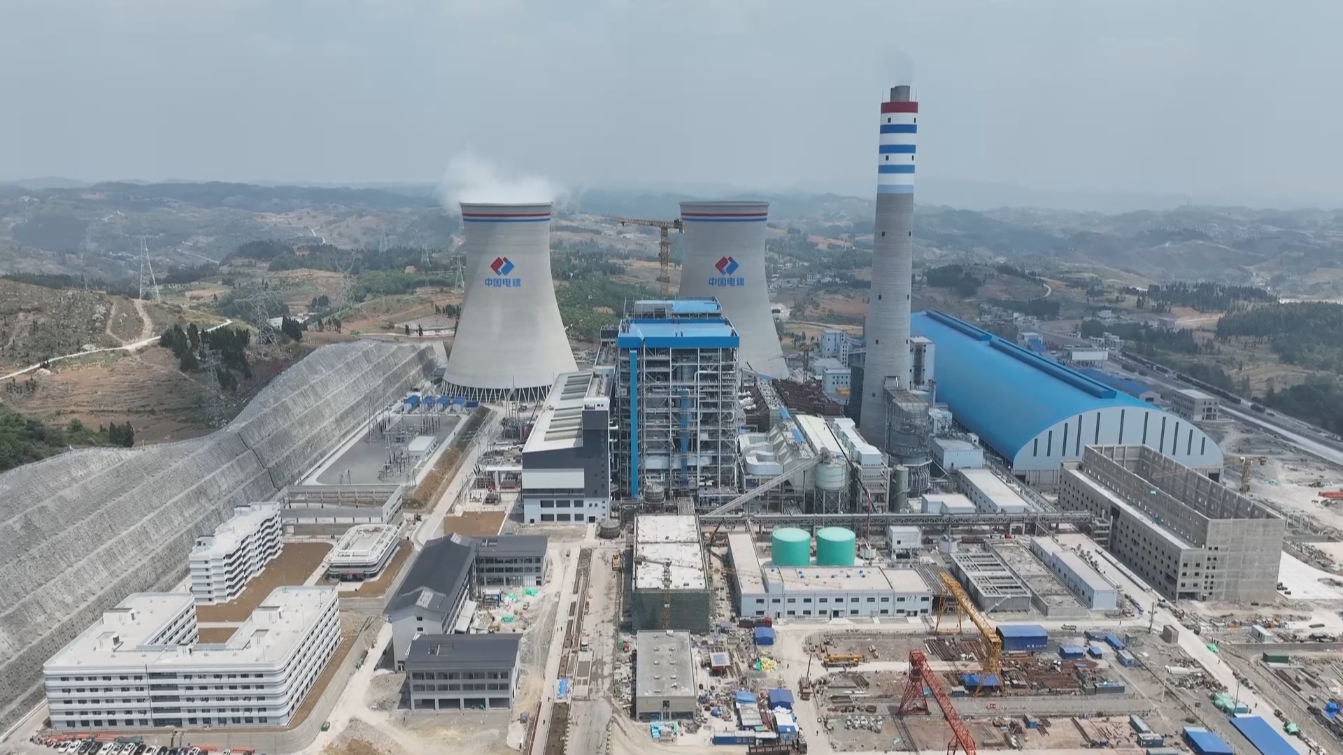贵州新闻联播｜贵州盘南低热值煤发电项目1号机组今天凌晨正式投入商业运营