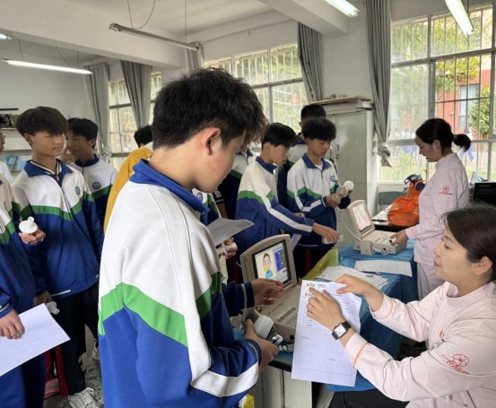 f67ecbbcb34254519baca3355f859706