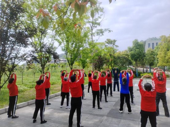 59538dd621f64856ba5f478564707809