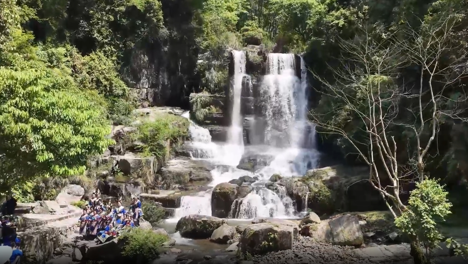 贵州榕江：十里百瀑迎来丰水期，旅游避暑好去处