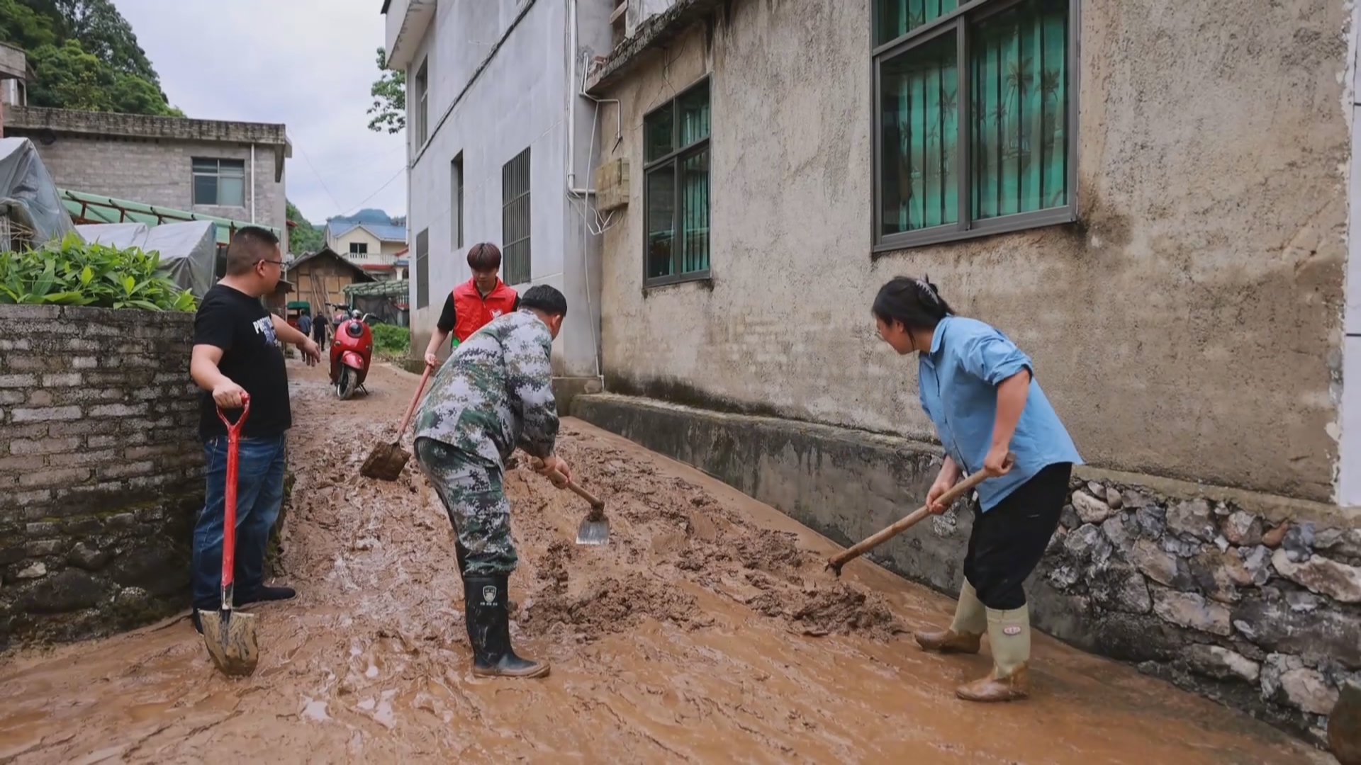 贵州新闻联播丨强降水天气明显减弱 各地救灾恢复有序推进